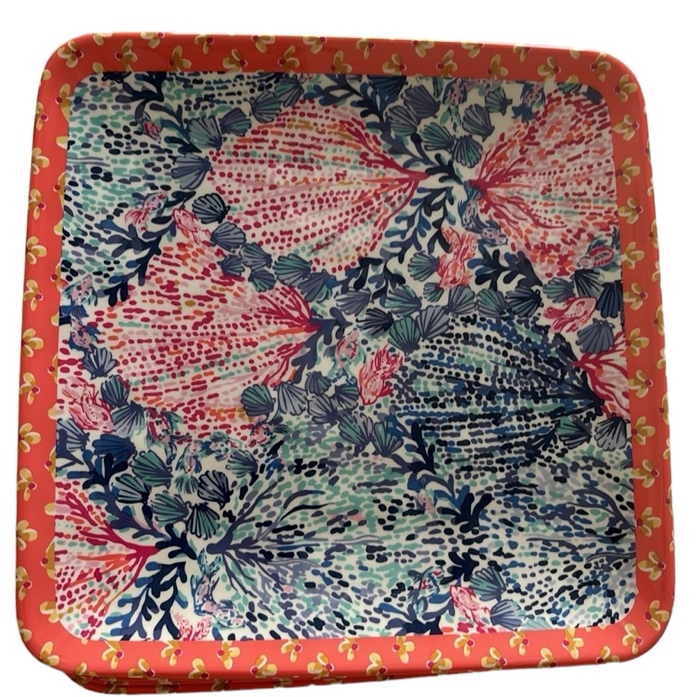 New with tags Lilly Pulitzer set of 4 plates